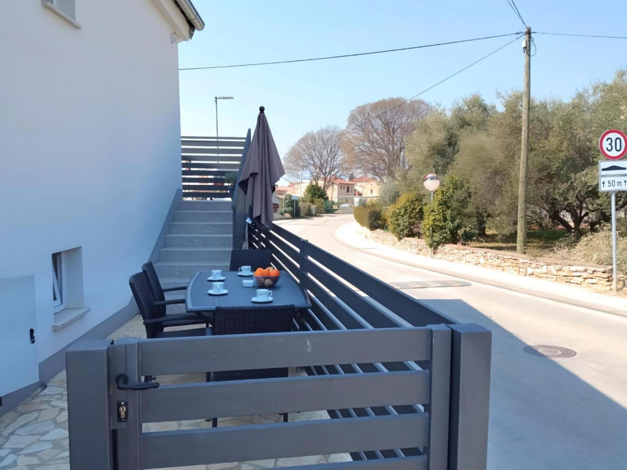 Apartment Valentino Tar-Vabriga Εξωτερικό φωτογραφία